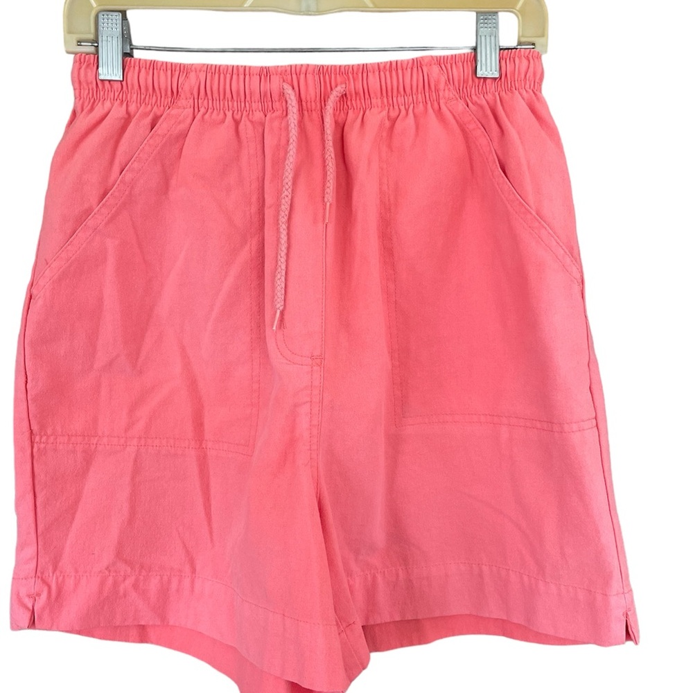 FALLS CREEK size Medium melon color shorts